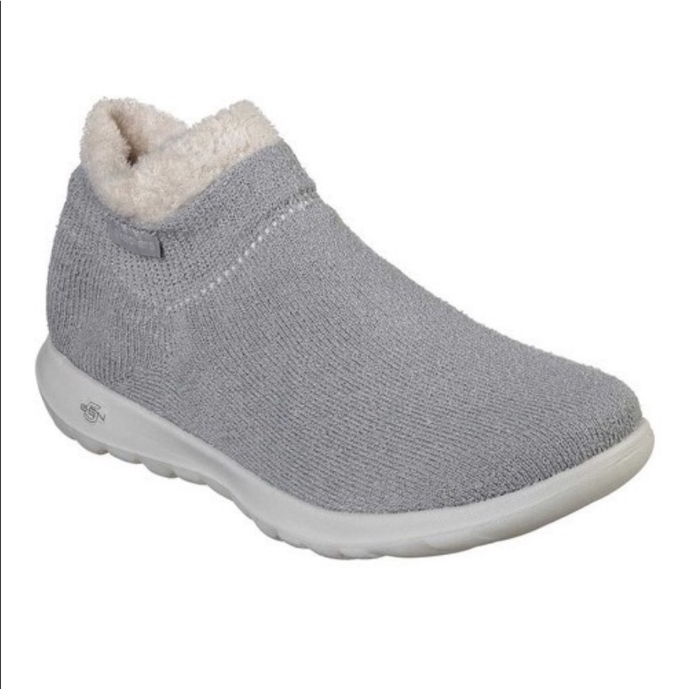 Skechers Go Walk Lite - Size 8